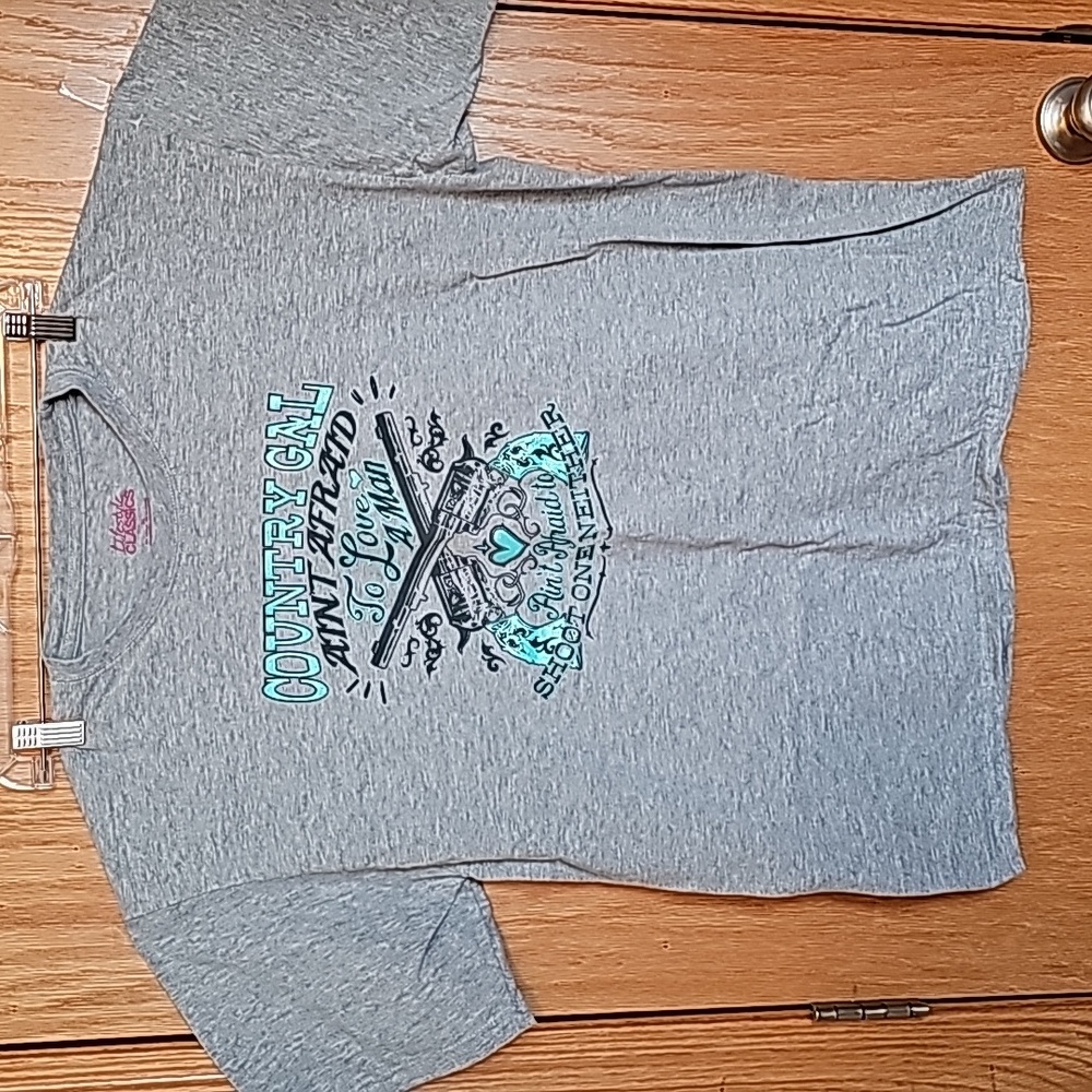 Women's tee-shirt